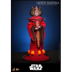 Padme Amidala (Queen Amidala) di Hot Toys - MMS883 - action figure Star Wars: The Phantom Menace in scala 1/6