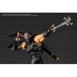Ryu Hayabusa Revoltech Amazing Yamaguchi by Kaiyodo - Ninja Gaiden 4 16 cm action figure