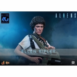Ellen Ripley Collector par Hot Toys - MMS894 - figurine 1/6 Aliens de 30 cm
