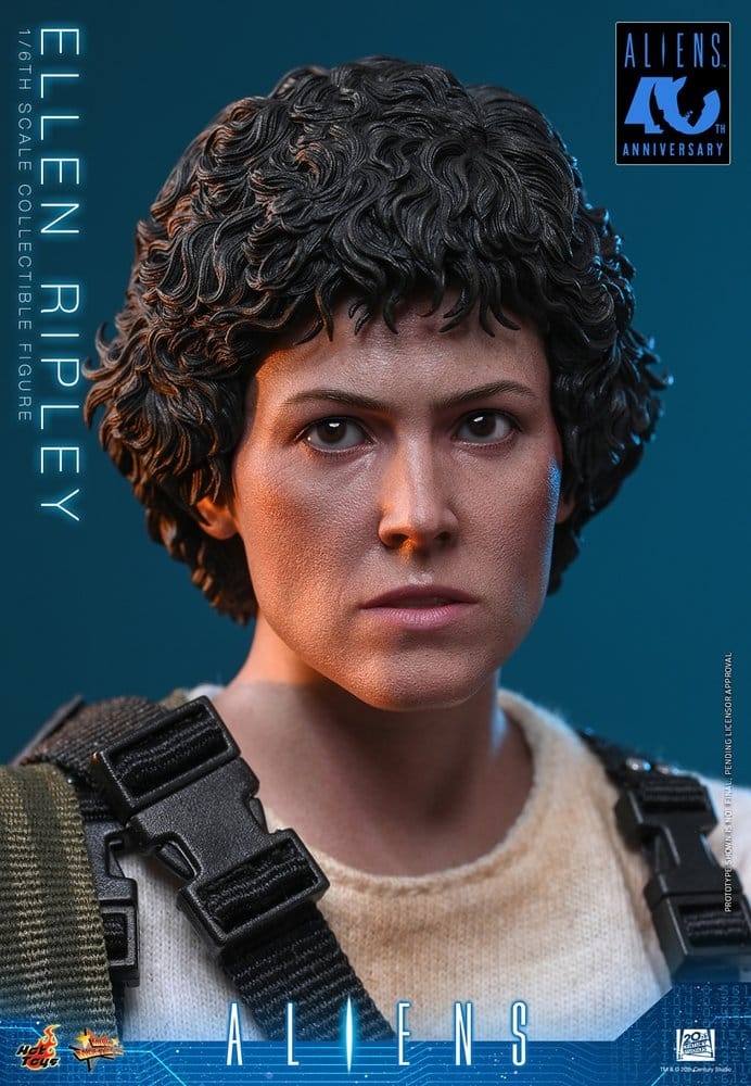 Ellen Ripley di Hot Toys Collector version - MMS894 - action figure Aliens in scala 1/6