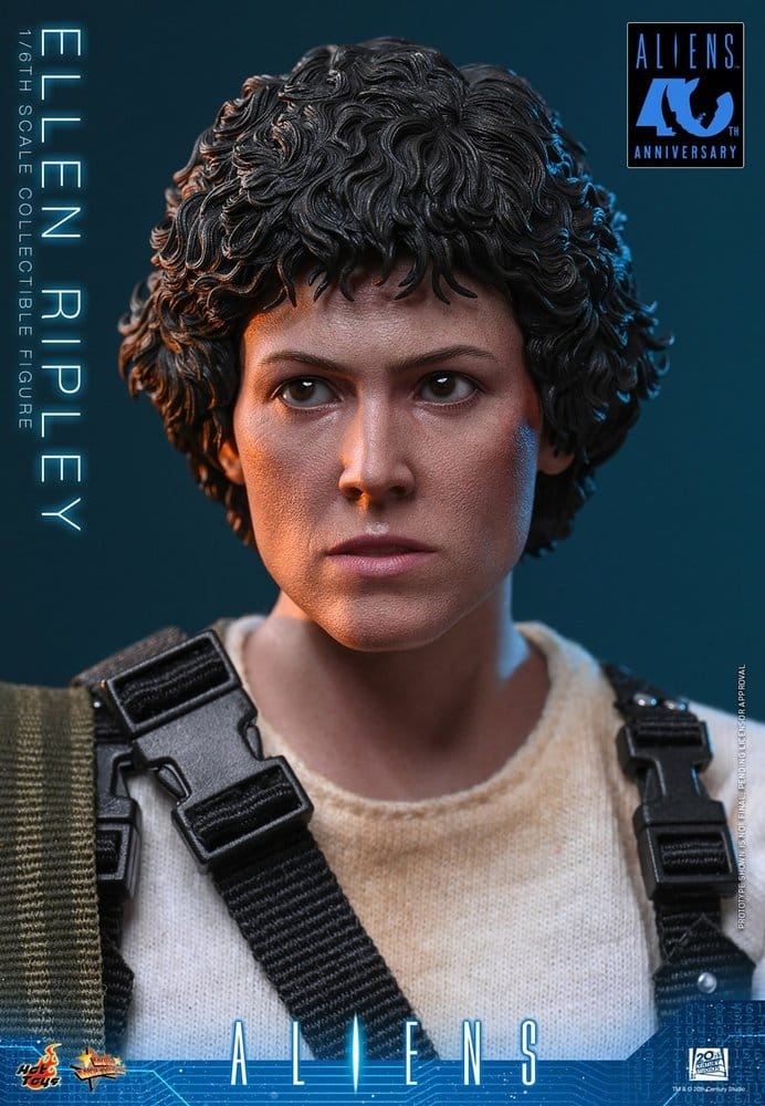 Ellen Ripley di Hot Toys Collector version - MMS894 - action figure Aliens in scala 1/6