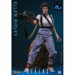 Ellen Ripley Collector by Hot Toys - MMS894 - Aliens 1/6 scale action figure