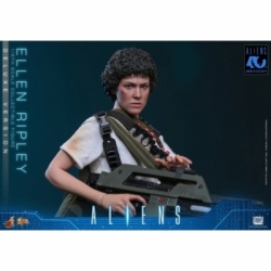 Ellen Ripley Deluxe by Hot Toys - MMS895 - Aliens 1/6 scale action figure