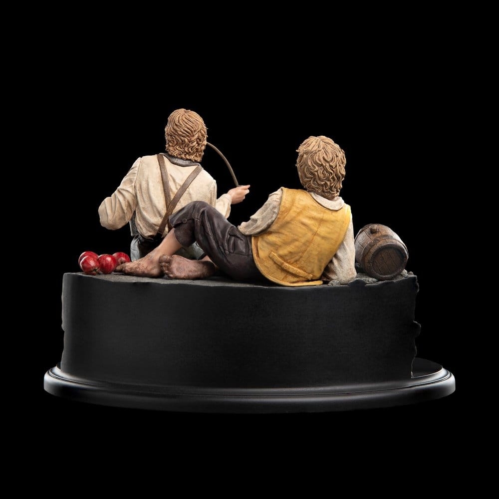 Merry et Pippin Miniature Statue par Weta Workshop - diorama Le Seigneur des Anneaux de 12 cm