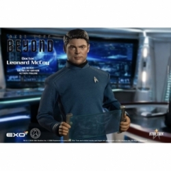 Dr. Bones McCoy Museum Grade di Exo-6 - action figure Star Trek Beyond in scala 1/6