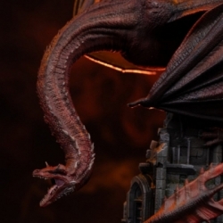 Caraxes Icons van Iron Studios - House of the Dragon 35 cm figuur