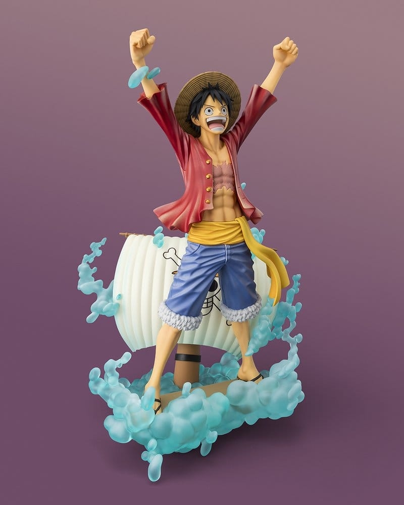 Monkey D Luffy (Setting out for the New World) Figuarts Zero STARTune by Bandai Tamashii Nations - One Piece figure