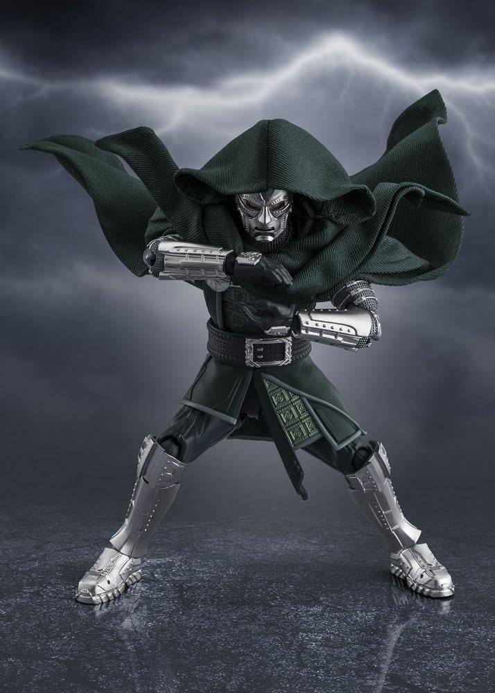 Doctor Doom S.H.Figuarts by Bandai Tamashii Nations - Avengers: Doomsday 16 cm action figure