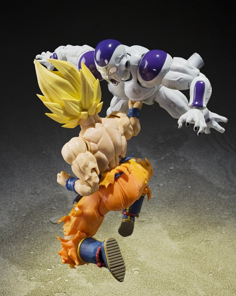 Frieza (Full Power Battle Scared) S.H.Figuarts di Bandai Tamashii Nations - action figure Dragon Ball Z alta 13 cm