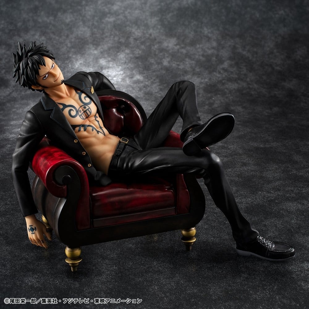 Trafalgar Law Portrait of Pirates P.O.P. S.O.C. di Megahouse Ver.R version - figura One Piece alta 28 cm