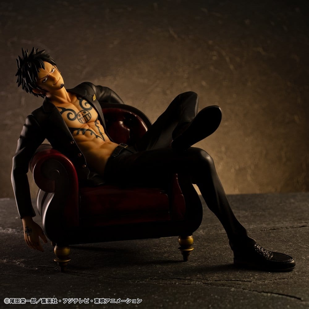 Trafalgar Law Portrait of Pirates P.O.P. S.O.C. di Megahouse Ver.R version - figura One Piece alta 28 cm