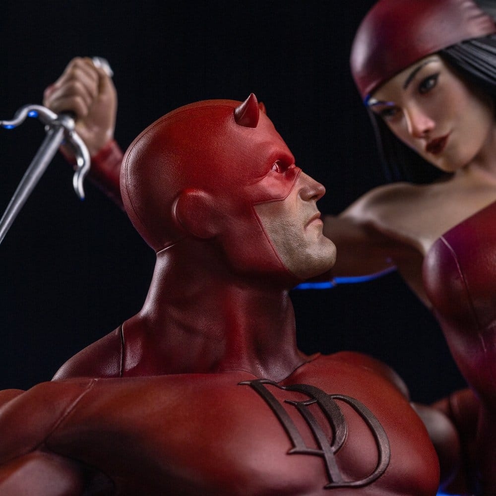 Daredevil and Elektra di Iron Studios - diorama Marvel Comics in scala 1/6