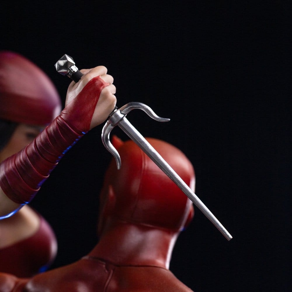 Daredevil and Elektra di Iron Studios - diorama Marvel Comics in scala 1/6