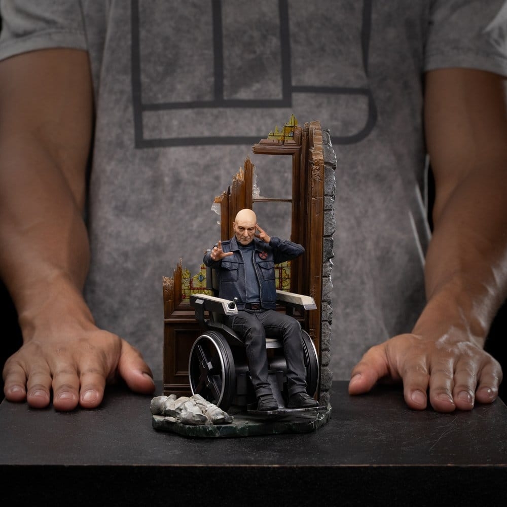 Professor Xavier Art Scale di Iron Studios - figura Avengers: Doomsday in scala 1/10