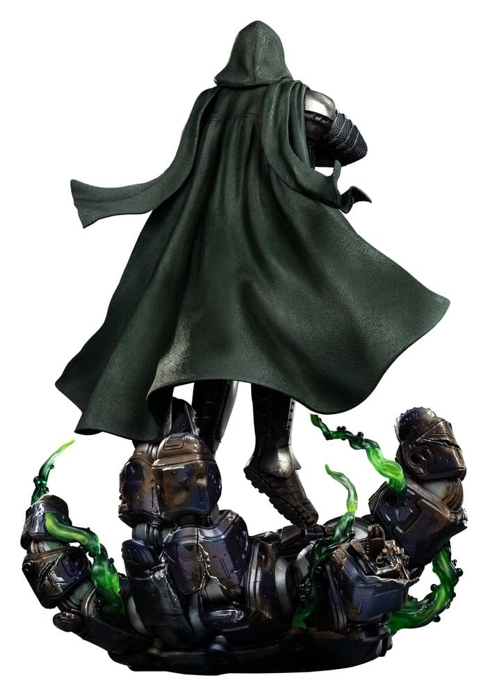 Doctor Doom Legacy Replica di Iron Studios - figura Avengers: Doomsday in scala 1/4