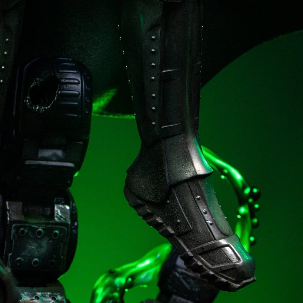 Doctor Doom Legacy Replica di Iron Studios - figura Avengers: Doomsday in scala 1/4