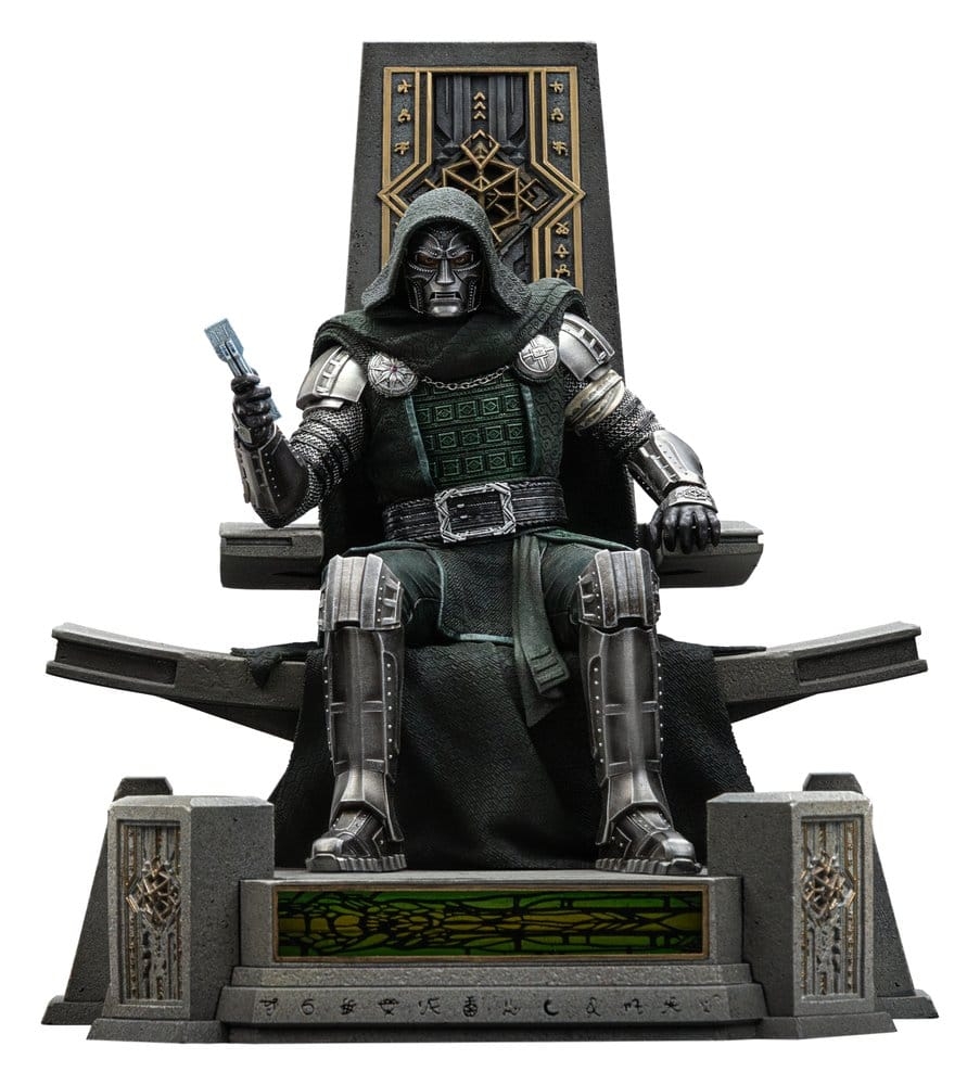 Doctor Doom (on throne) Art Scale van Iron Studios - Avengers: Doomsday 1/10 schaal figuur