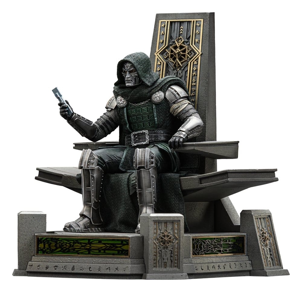 Doctor Doom (on throne) Art Scale di Iron Studios - figura Avengers: Doomsday in scala 1/10