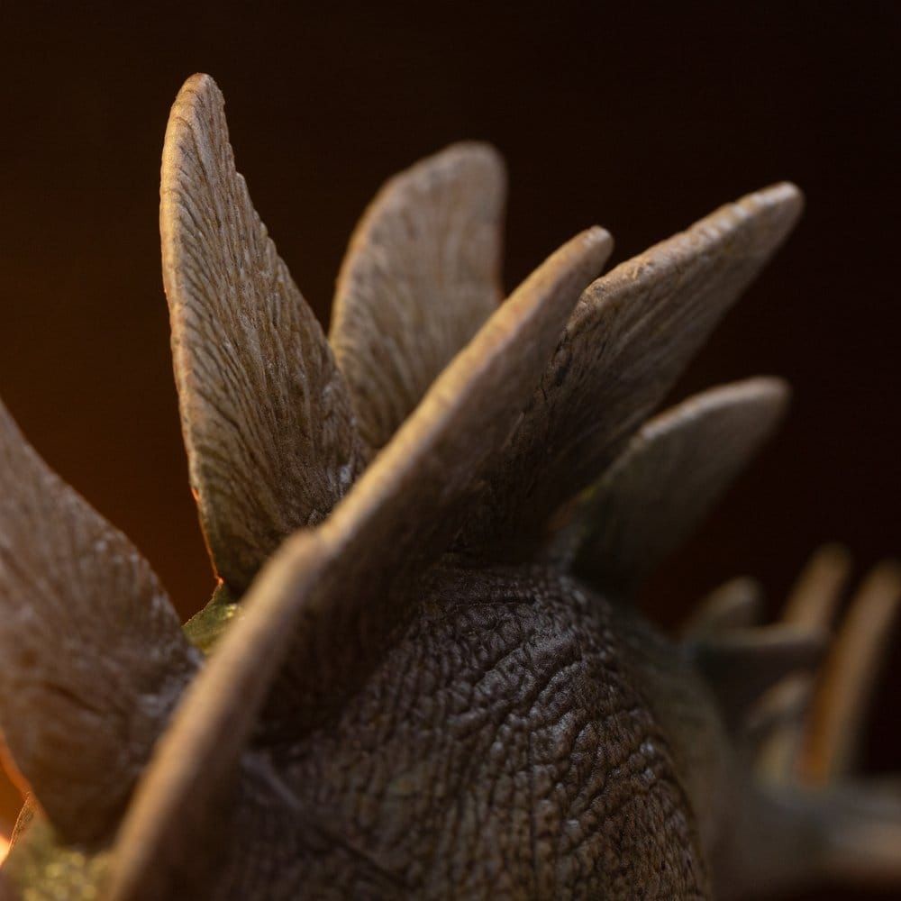 Stegossaurus Icons di Iron Studios - figura The Lost World: Jurassic Park alta 18 cm