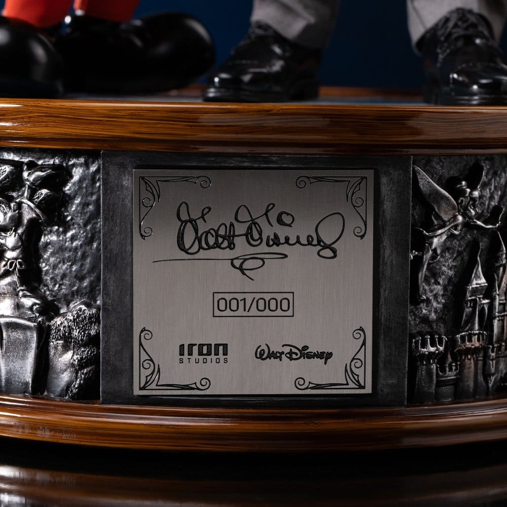 Walt Disney and Mickey Mouse Legacy Replica de Iron Studios - estatua Disney Classics a escala 1/4