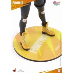 Aura by Hot Toys - Fortnite 1/9 scale figure
