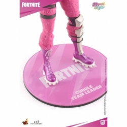 Cuddle Team Leader par Hot Toys - figurine 1/9 Fortnite de 22 cm