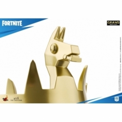 Victory Crown by Hot Toys - Fortnite 1/1 scale replica