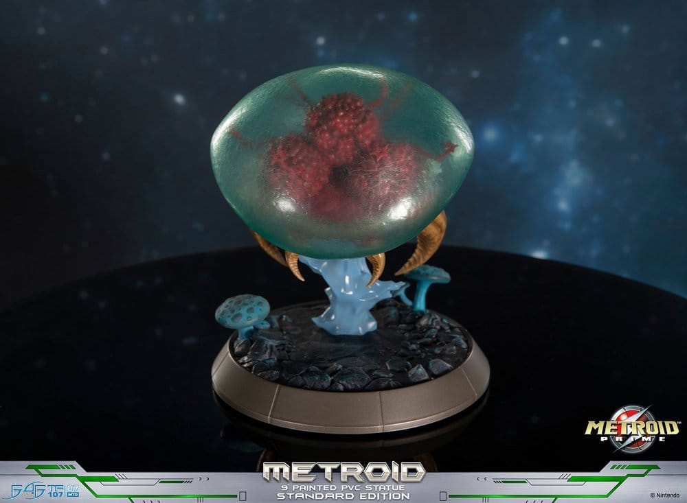 Metroid par First 4 Figures - figurine Metroid Prime de 21 cm