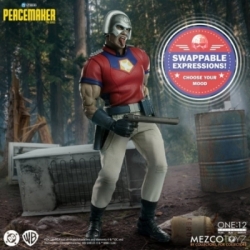 Peacemaker One:12 Collective di Mezco - action figure Peacemaker in scala 1/12
