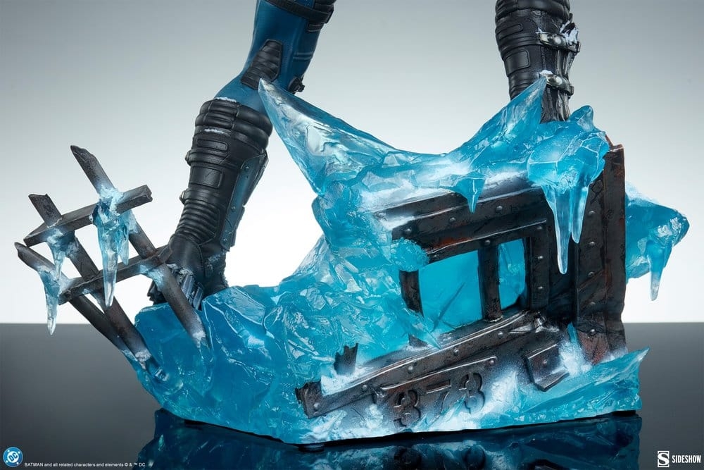 Mr Freeze Premium Format van Sideshow Collectibles - DC Comics 1/4 schaal standbeeld