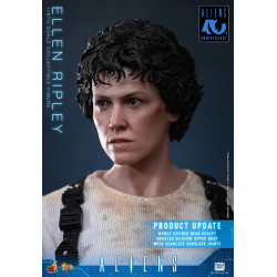 Ellen Ripley Deluxe by Hot Toys - MMS895 - Aliens 1/6 scale action figure