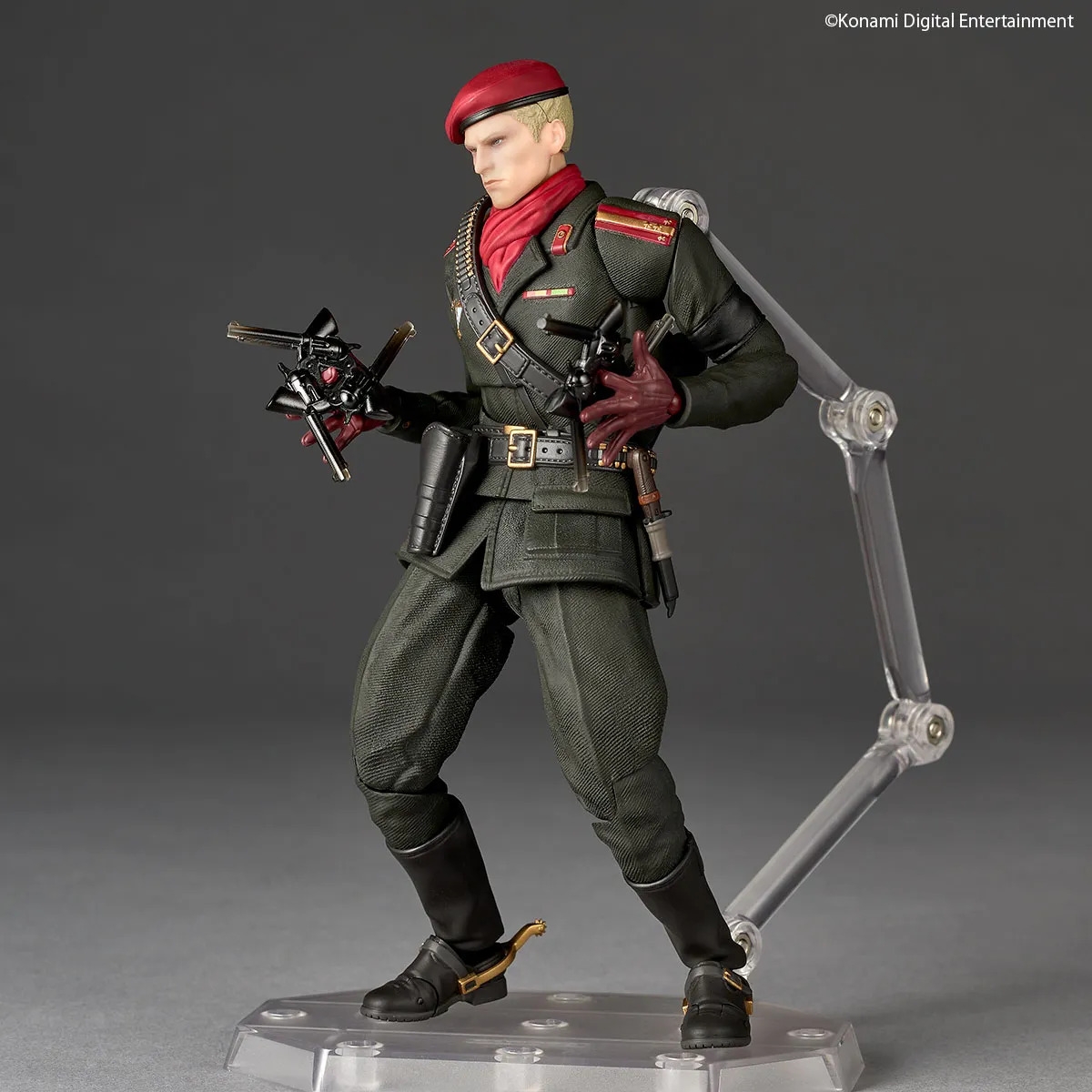 Ocelot Revoltech Amazing Yamaguchi von Kaiyodo - Metal Gear Solid Delta: Snake Eater 17 cm Actionfigur