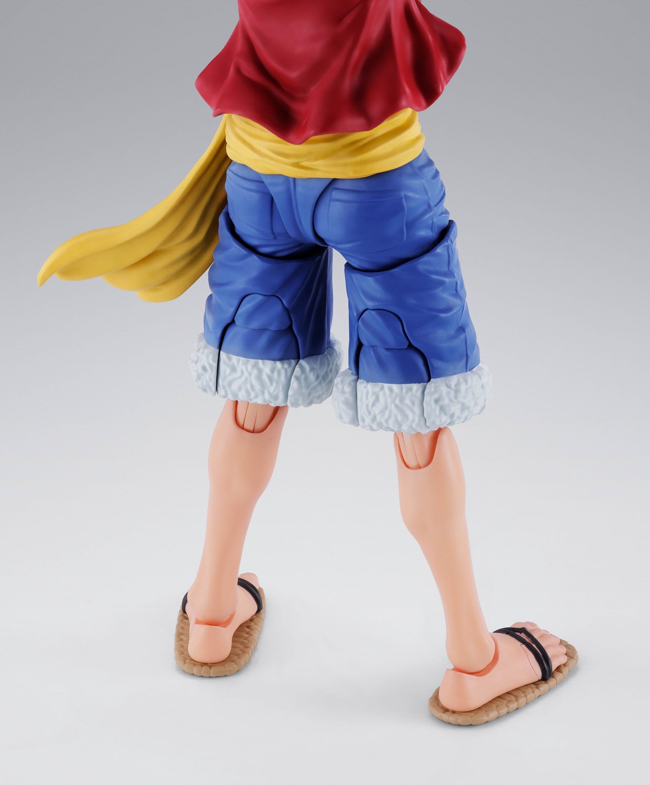 Monkey D Luffy (New World) S.H.Figuarts Two Years Later par Bandai Tamashii Nations - figurine One Piece de 15 cm