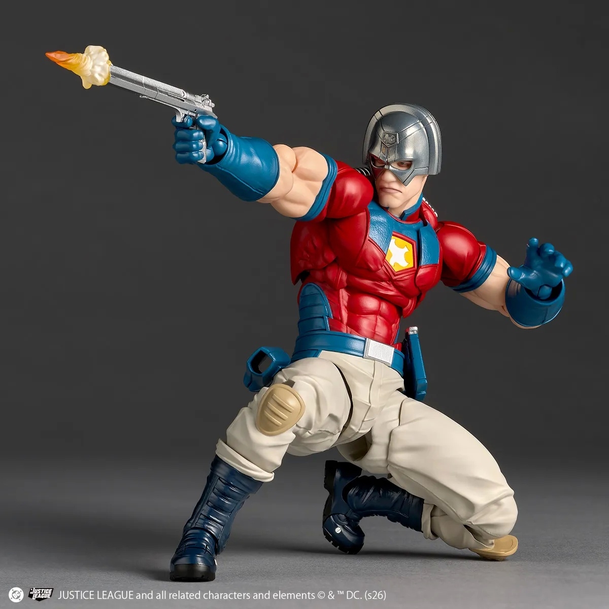 Peacemaker Revoltech Amazing Yamaguchi par Kaiyodo - figurine DC Comics de 17 cm
