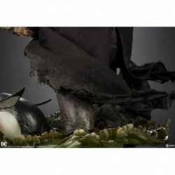 The Penguin Premium Format di Sideshow Collectibles - statua DC Comics in scala 1/4