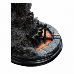 Barad-dur Environment par Weta Workshop - diorama Le Seigneur des Anneaux de 20 cm