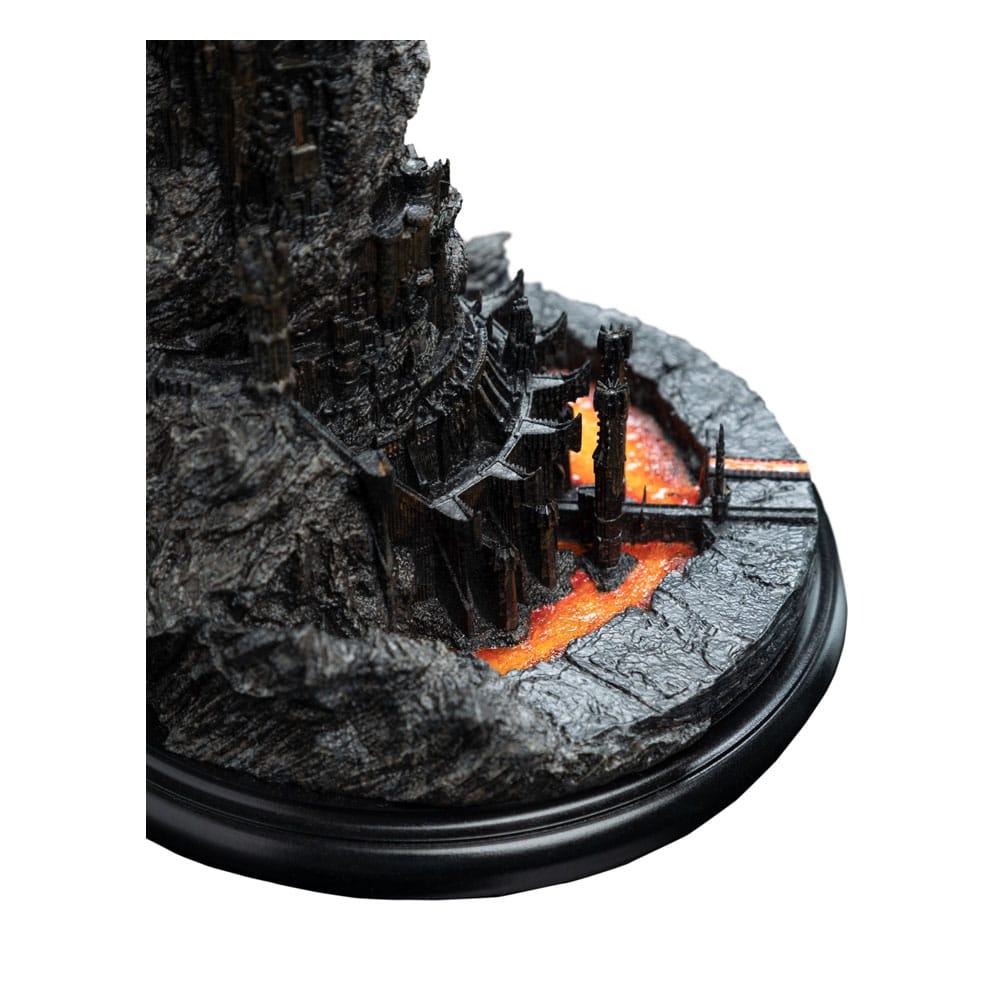Barad-dur Environment par Weta Workshop - diorama Le Seigneur des Anneaux de 20 cm