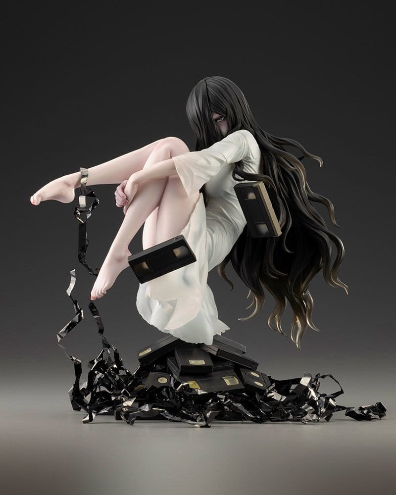 Sadako Yamamura Horror Bishoujo by Kotobukiya - The Ring 1/7 scale figure